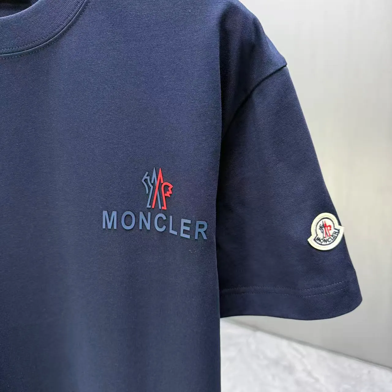 MONCL* * 2026 New Arrival T logo ：Black White Dark Blue Sizes：S M L XL XXL